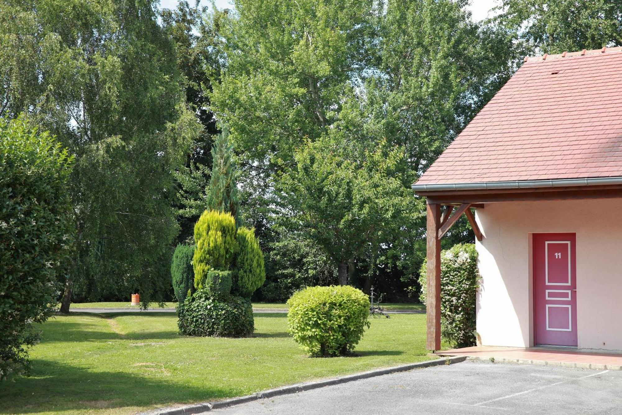 Sure Hotel By Best Western Saint-Quentin Ouest Holnon Esterno foto