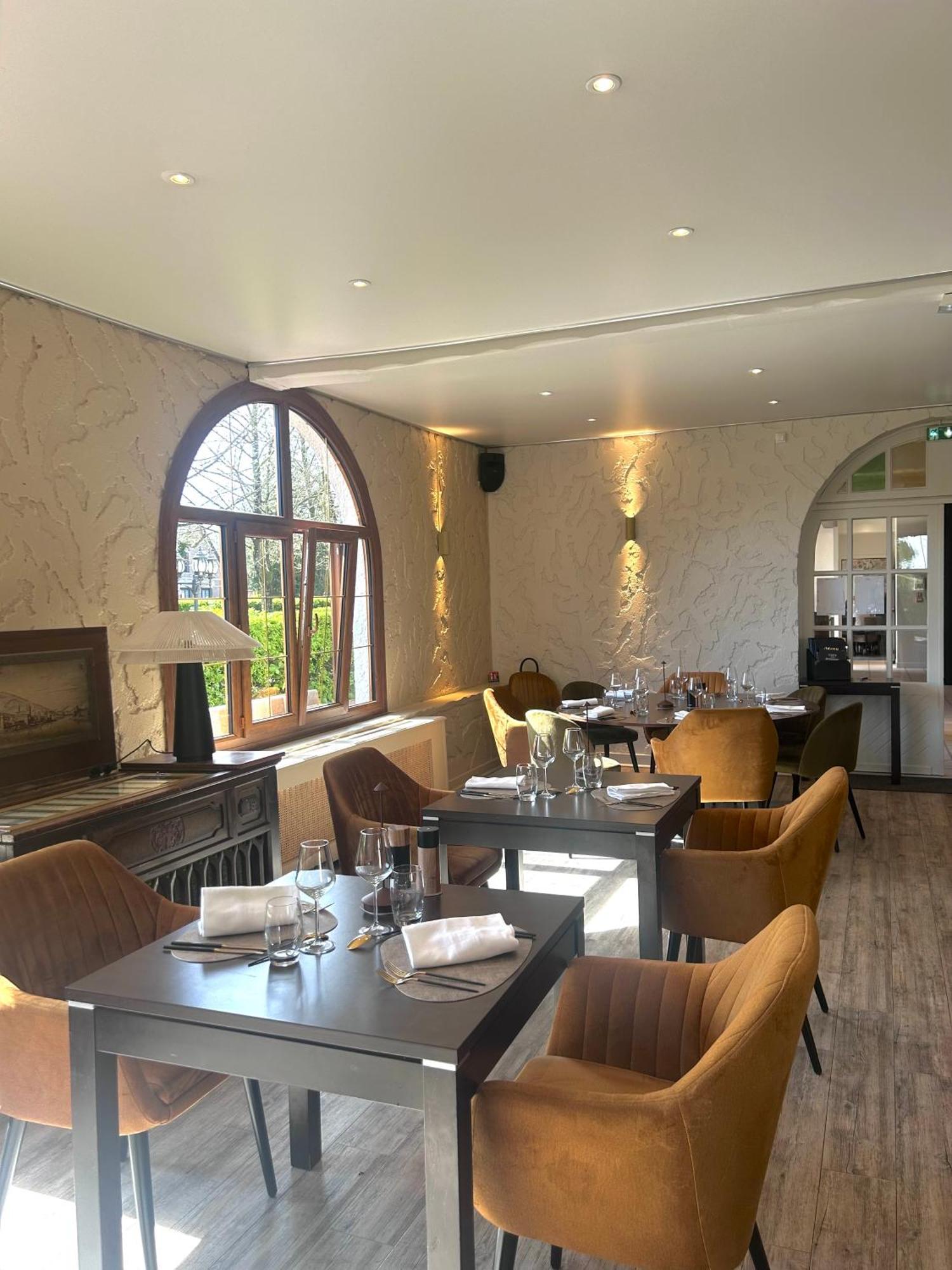 Sure Hotel By Best Western Saint-Quentin Ouest Holnon Esterno foto