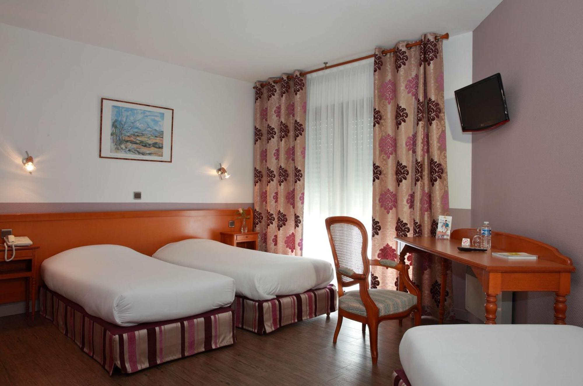 Sure Hotel By Best Western Saint-Quentin Ouest Holnon Esterno foto