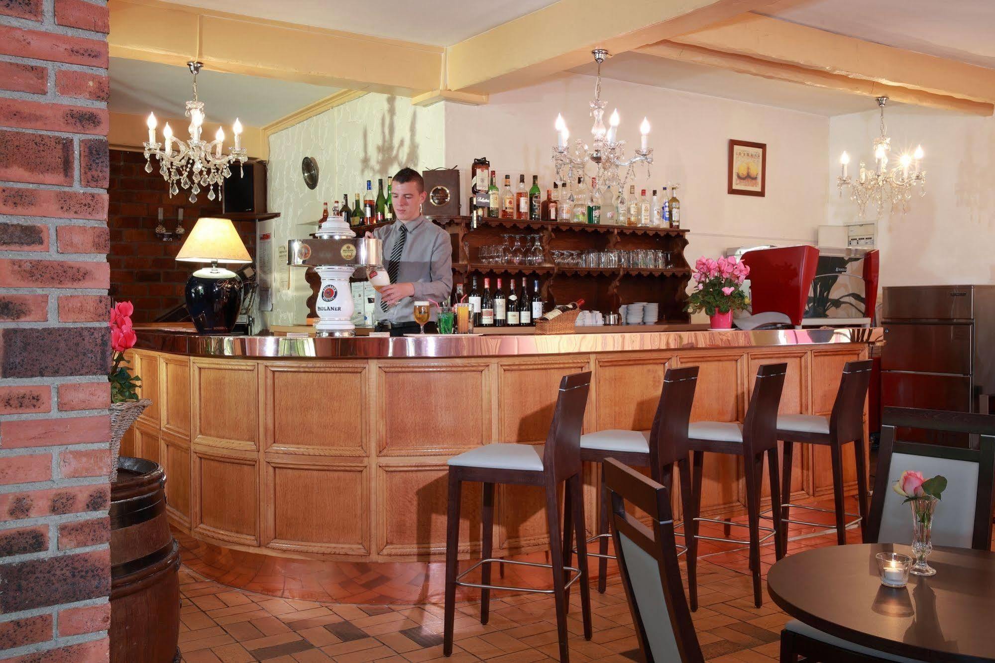 Sure Hotel By Best Western Saint-Quentin Ouest Holnon Esterno foto